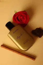 Signature Gold Naseem